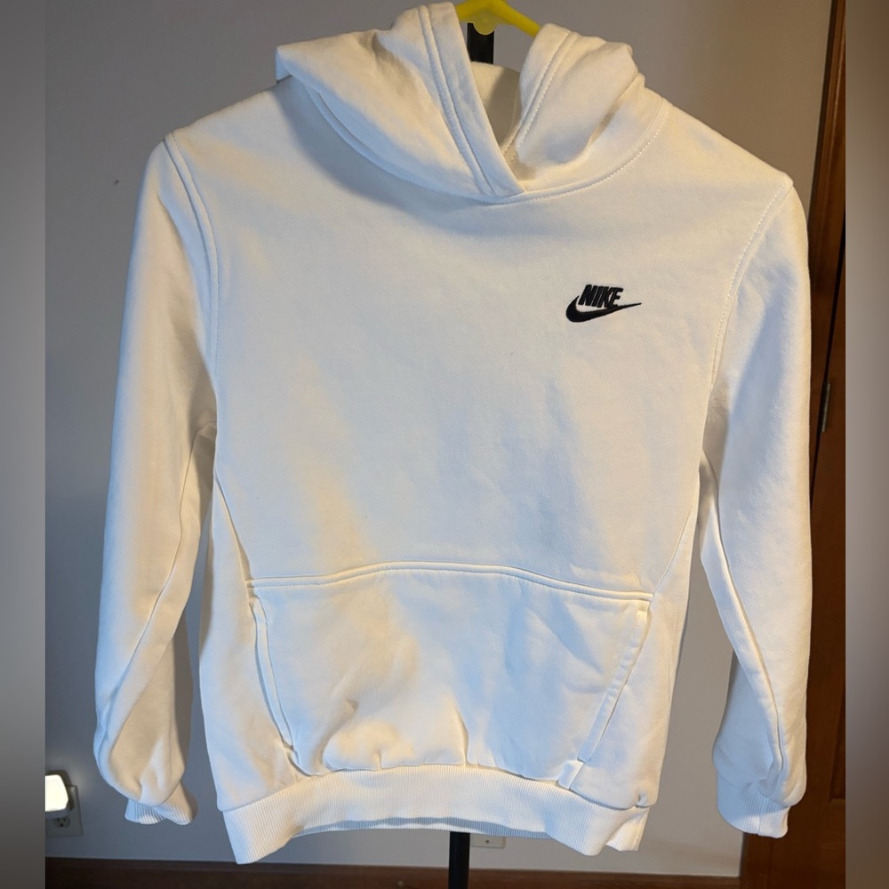 Nike Club Fleece Hoodie Unisex